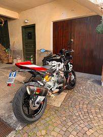Aprilia tuono 660 factory