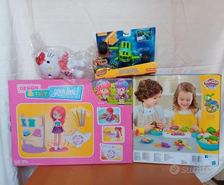 4 giochi bambola play doh auto hello kitty nuovi