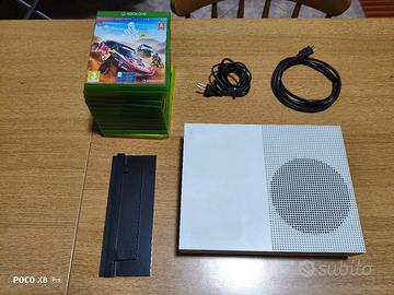 Xbox One S perfettamente funzionante con 13 giochi
