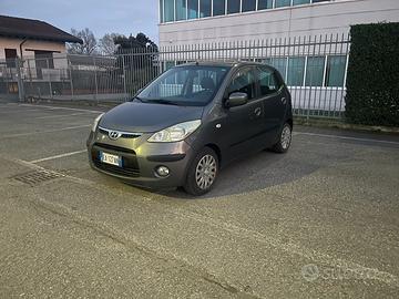 Hyundai  i10 adatta a neopatentati