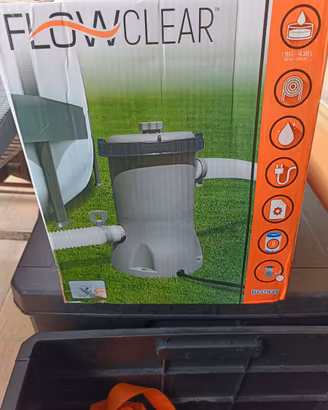 Pompa+accessori piscina 
