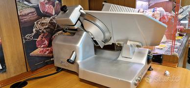 Affettatrice per Salumi