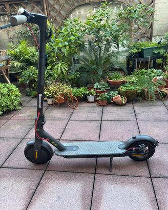 Monopattino Xiaomi m365