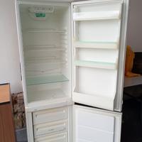 frigo freezer incasso perfettamente funzionante 