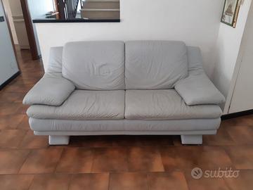 Divano in pelle