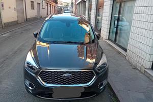 ford Kuga vignale