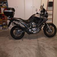 Moto Honda Transalp 750