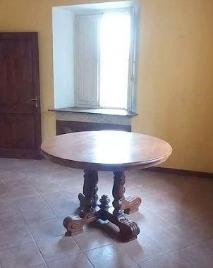 Tavolo tondo
