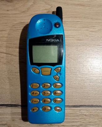 Cellulare Vintage Nokia 5110 + cover gialla + cari