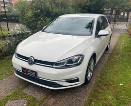 Volkswagen Golf 2.0 TDI DSG 150cv Highline #GM