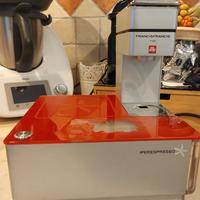 macchina per caffè Illy 