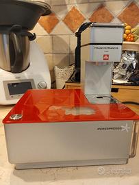 macchina per caffè Illy 
