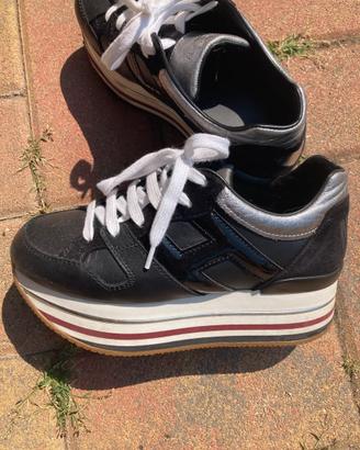 Hogan H403 MAXI Sneakers.