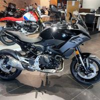 BMW F 900 XR Triple Black Abs