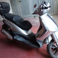 Piaggio Beverly 250 i