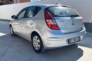 Hyundai i30 1.6 90CV 5p.