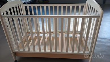 lettino Mibb colore bianco  con materasso 