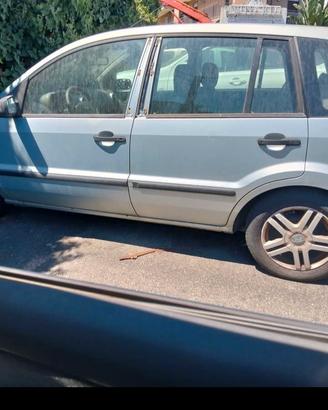 Parti di ricambio per Ford Fusion 1.4 TDCi 