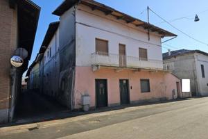 Immobile in asta di 122 m² con 3 locali a Foglizzo