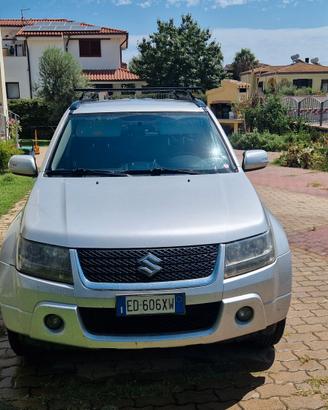 Suzuki Grand Vitara 5 porte, motore 1.9 DDiS
