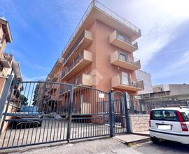 3 LOCALI A PALERMO