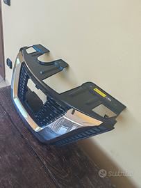 Modantura paraurti  griglia anteriore Nissan X-TR 