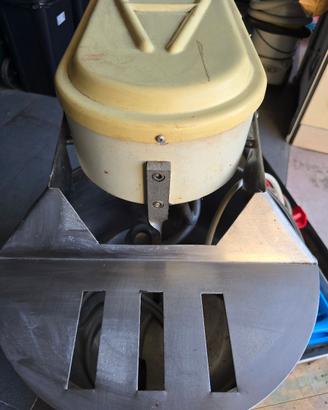Impastatrice a spirale 220 volts