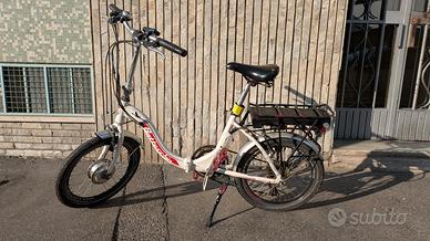 Bicicletta elettrica pieghevole Bottecchia