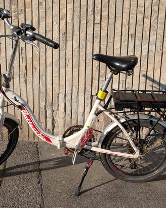 Bicicletta elettrica pieghevole Bottecchia