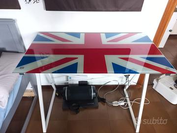 scrivania con bandiera Inghilterra +sgabello 