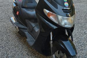 Suzuki Burgman 400