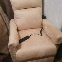 POLTRONA ELEVABILE TERMIGEA