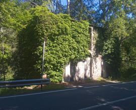 Casa indipendente con giardino