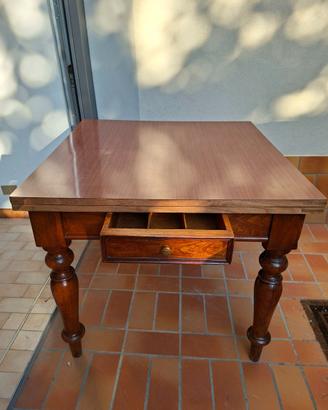 Tavolo anni '50 in noce, formica e allunghe a tiro