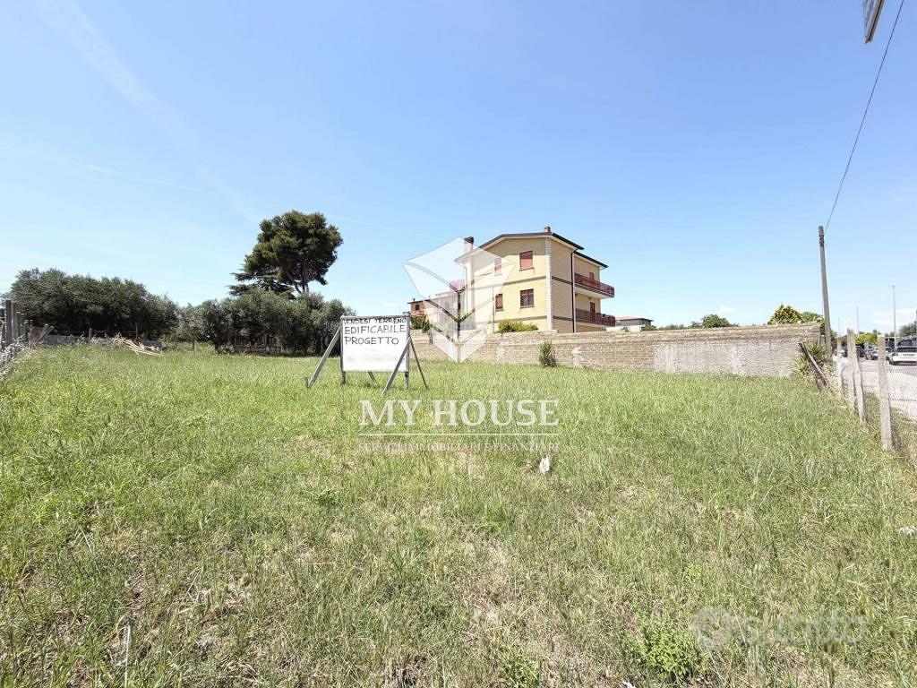 Terreno di 1040 m² a Roma - Vista 5