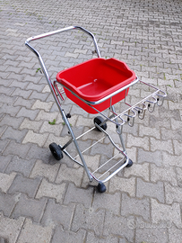 Carrelli per pulizie