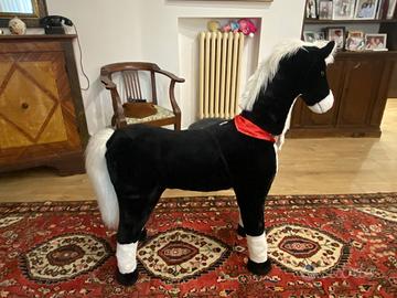 Cavallo giocattolo  in polistirolo