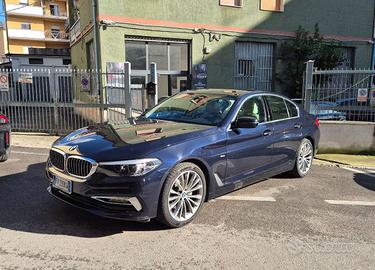BMW Serie 5 520d Luxury Berlina Unicoproprietario