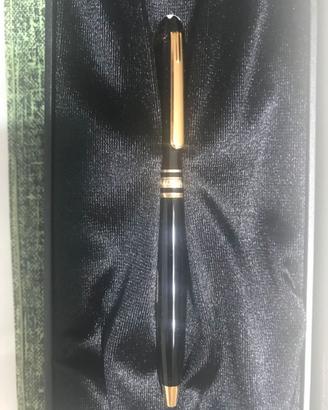 Elegante e preziosa Montblanc