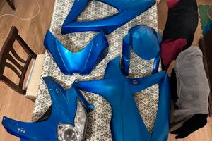 VARIE CARENE SUZUKI GSX-R 750 K8 + FARO COMPLETO