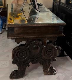 Scricania in legno
