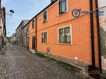 Stanze e posti letto in centro ad Adria