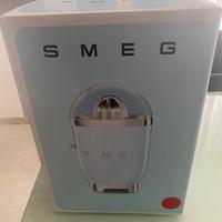 Spremiagrumi elettrico SMEG