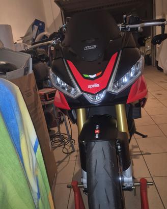 Tuono V4