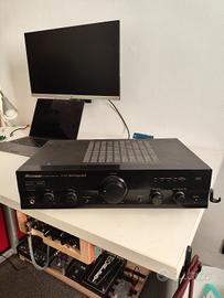 amplificatore stereo