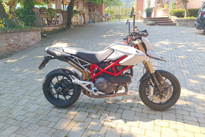 Vendo hypermotard 796 2012