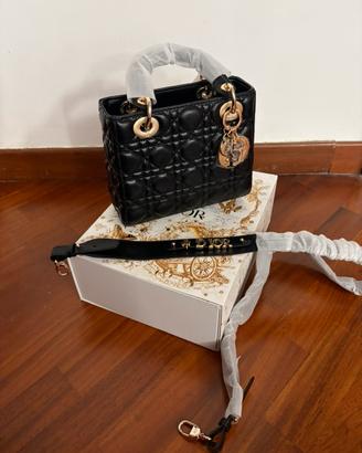 Borsa in vera pelle, modello Lady Dior piccola