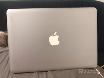 MacBook Air 13” con caricatore originale