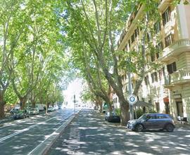 Proponiamo in zona Trastevere, a pochi passi dai m