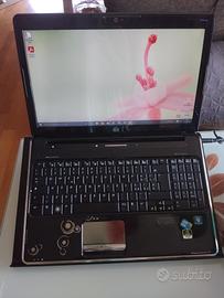 Notebook HP Pavilion  da  reinstallare 